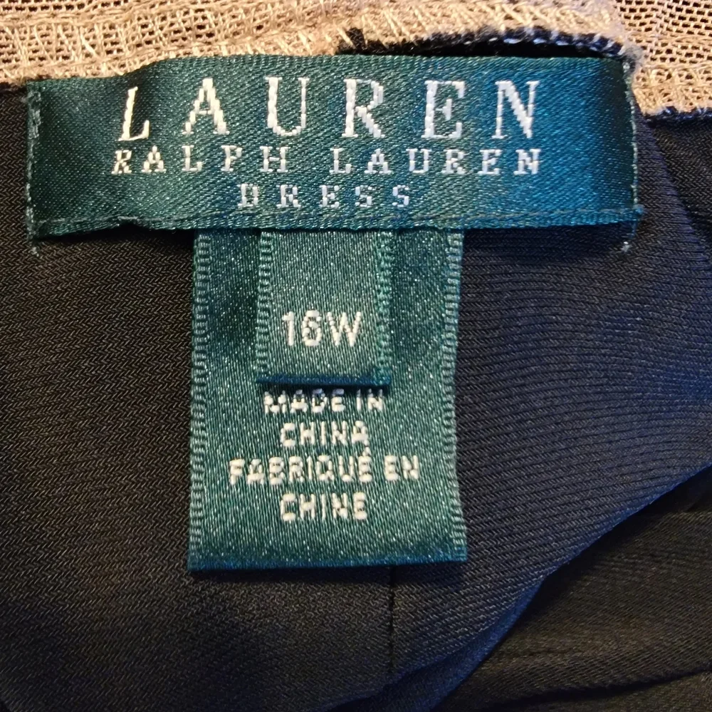 Lauren Ralph Lauren Black Lace Dress - Picture 13 of 16